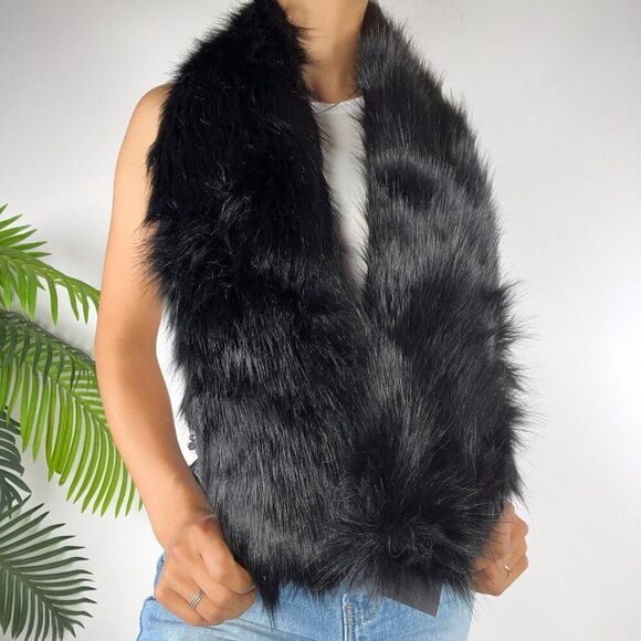 Vintage Y2K DKNY Black Classy Gothic Winter Faux Fur Collar Chunky Scarf / O/S - Picture 1 of 6